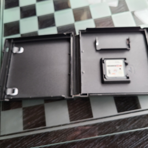 Nintendo DS Game Madden NFL 2006 - Picture 4 of 5